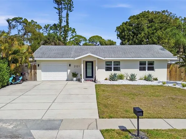 2121 Palm Ter, Sarasota, FL 34231