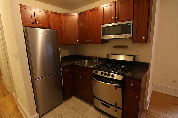 Rented by Guidance Realty Corp. | media 11