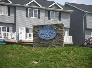 3201 Kaustin Dr, Morgantown, WV 26501