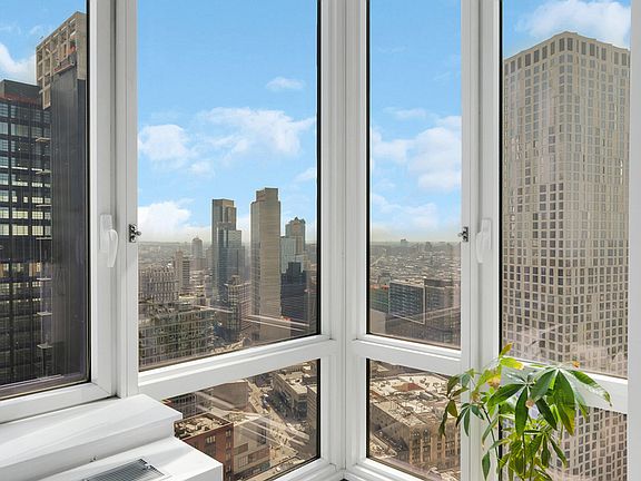5th image of 388 Bridge St APT 38E