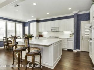 19 Woodhaven Ln, Irvine, CA 92620