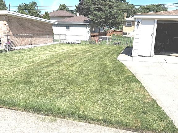 5th image of 4047 Denley Ave