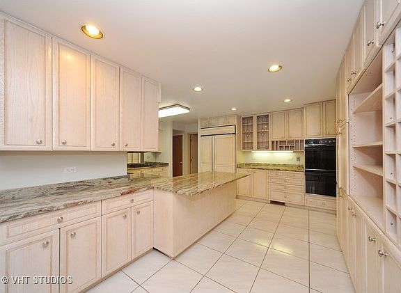 3rd image of 989 Marvell Ln