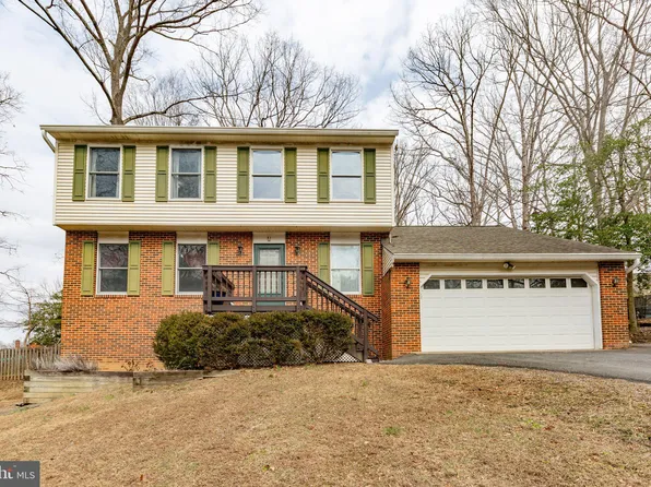 31 Greenridge Dr, Stafford, VA 22554