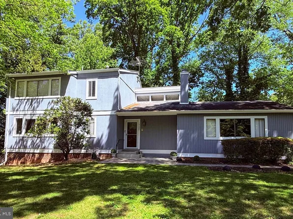 15000 Butterchurn Ln, Silver Spring, MD 20905