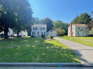 47 Shannon Rd, East Hartford, CT 06118