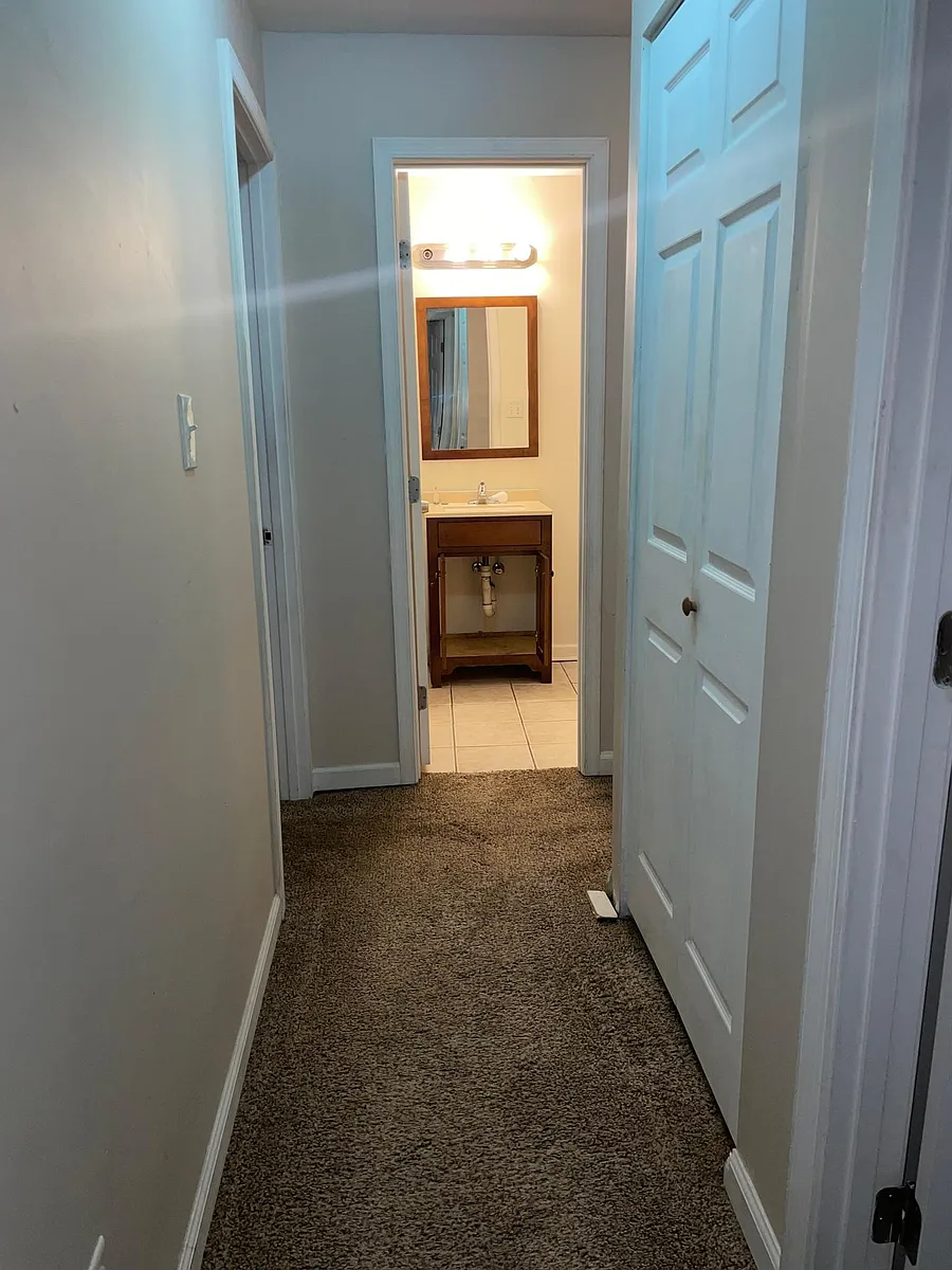 Building Photo - 3410 Bangor Ct
