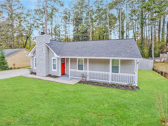 3rd image of 1348 Myrtle Creek Dr