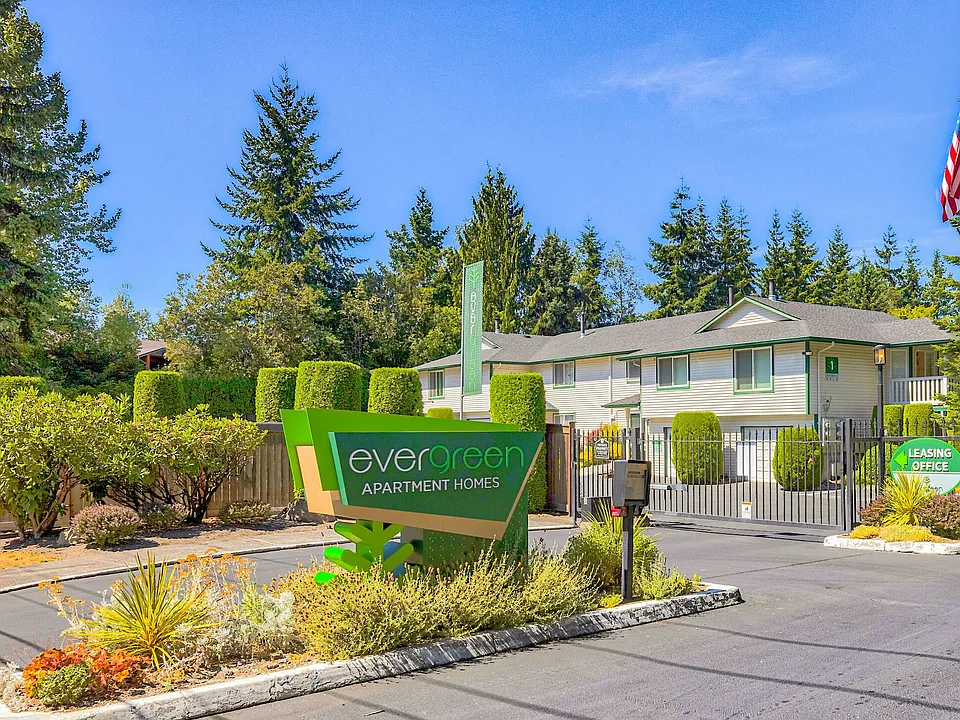 Evergreen Apartments