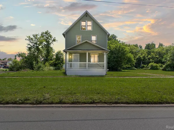 4519 Inkster Rd, Inkster, MI 48141