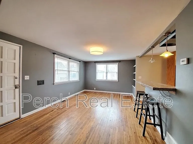 2431 Grove St — Photo 16