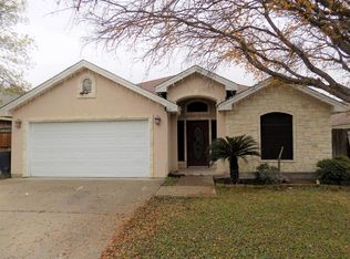 1520 Rosewood Dr, Eagle Pass, TX 78852