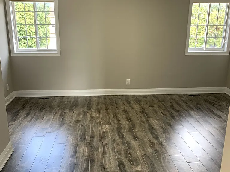 73 Logan Ct #UPPER — Photo 17