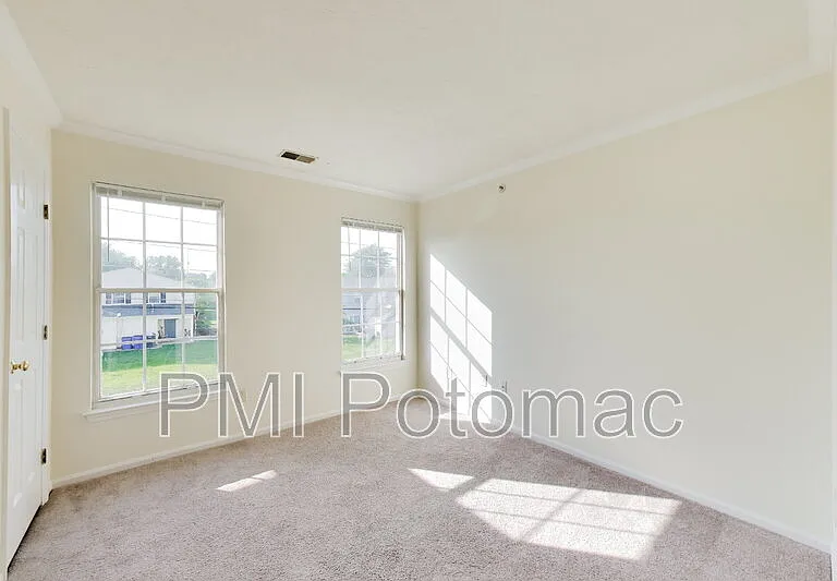 605 Himes Ave #111 — Photo 16