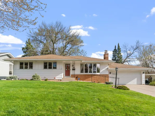 3413 Downers Dr NE, Minneapolis, MN 55418