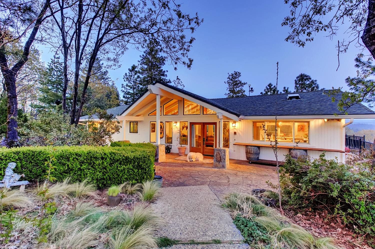 19698 View Forever Ln, Grass Valley, CA 95945 MLS 223046281 Zillow