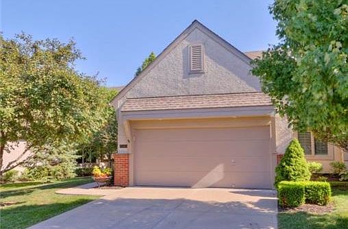 3rd image of 7301 W 144th Pl