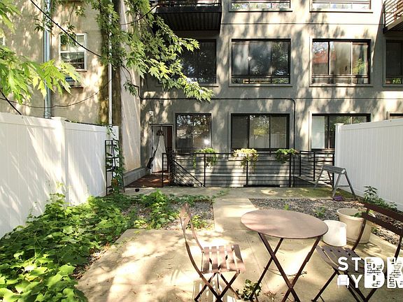 2nd image of 192 Stuyvesant Ave #1R