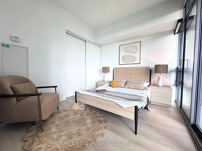 33 Charles St E #2301 — Photo 8