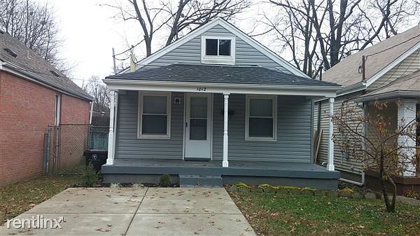 Dixon_exterior_front