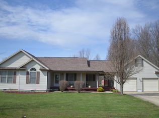 155 Station Dr, Georgetown, OH 45121