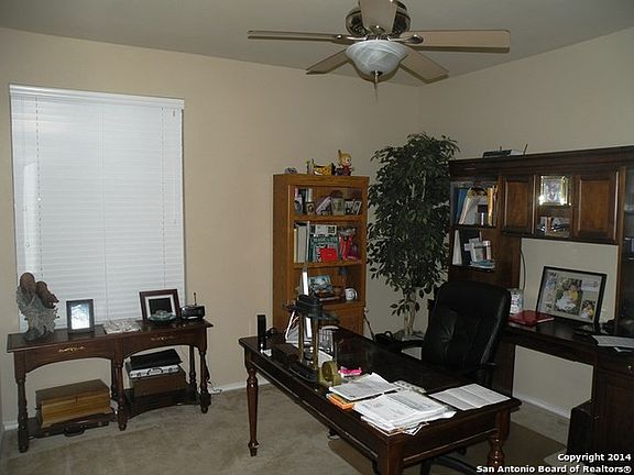 4th image of 4614 Acornridge Way