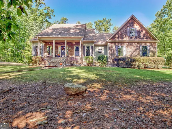 205 Carson Rd, Brooks, GA 30205