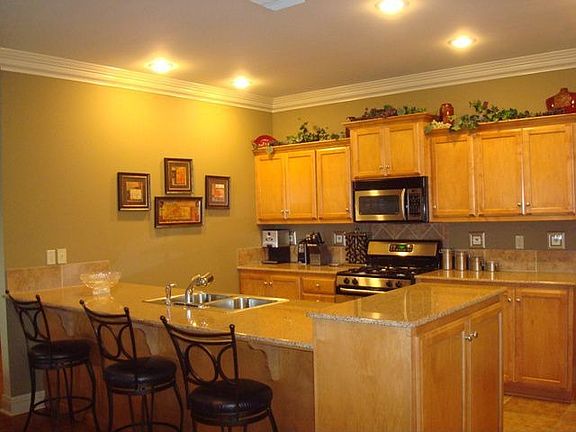 2nd image of 103 Copper Creek Dr