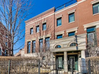420 W Armitage Ave, Chicago, IL, 60614