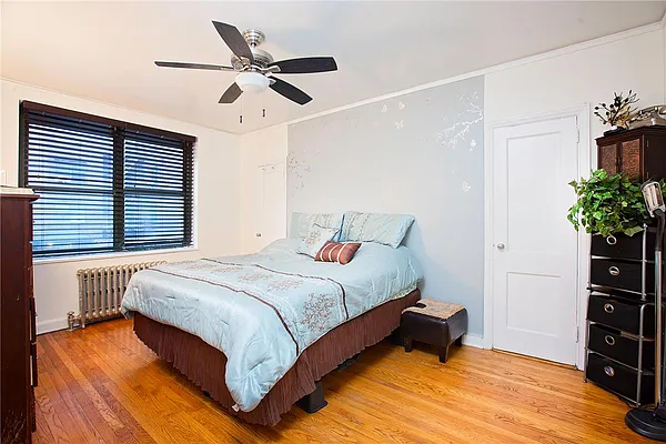 Sold by Akam Sales and Brokerage | media 4