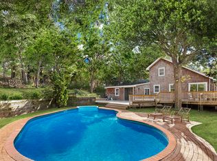 16 Peconic Rd, Hampton Bays, NY 11946