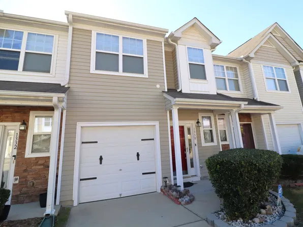 1330 Stone Manor Dr, Raleigh, NC 27610