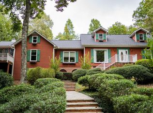 371 Lake Dr, Mountain Rest, SC 29664