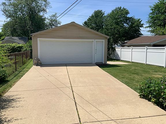 4th image of 5868 Fellrath St