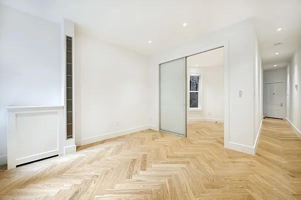 Rented by Akelius Real Estate Management | media 9