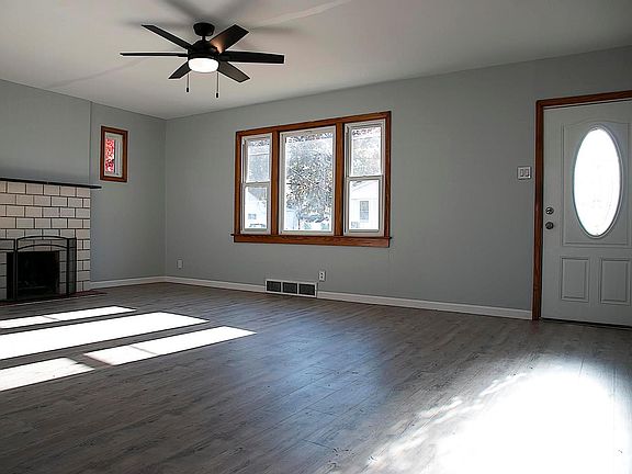4th image of 4611 Heidelberg Ave