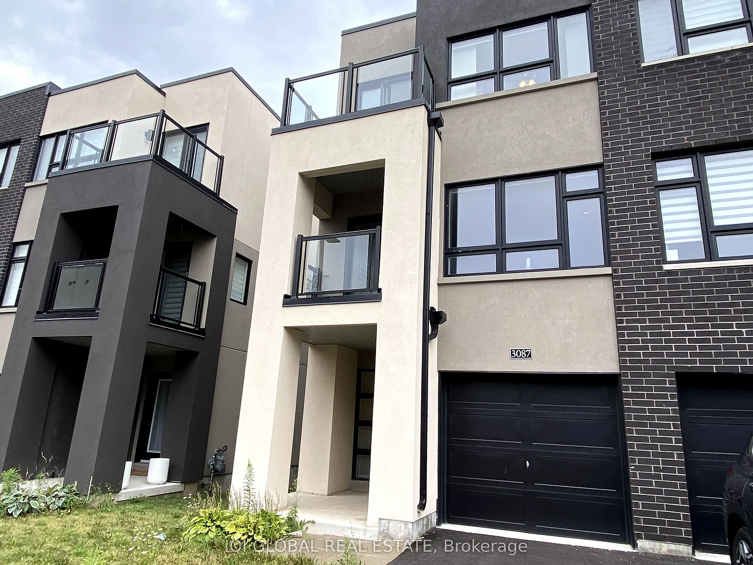 4 bed, $3,600 — Photo 1