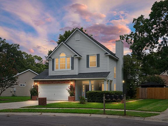 2nd image of 103 Stoneybrea Ct