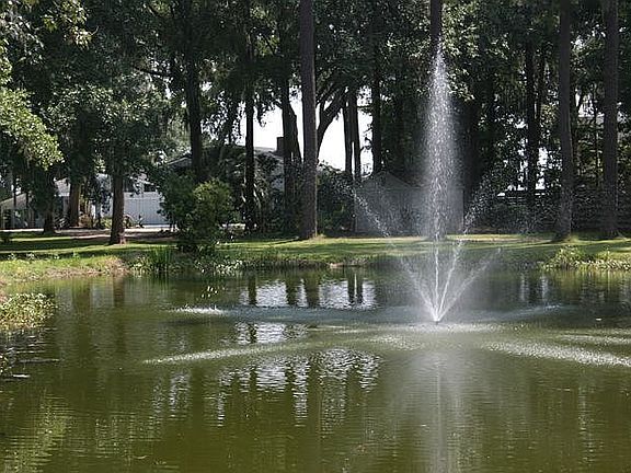 Pond fountain — entrance