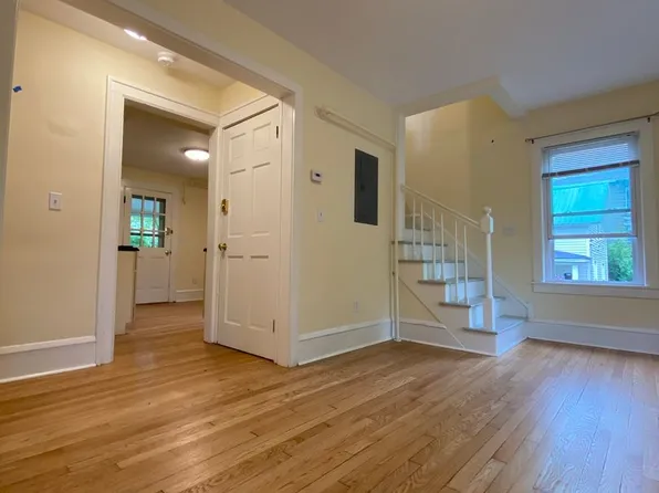 60 Spruce St, 60 Spruce St #2, Burlington, VT 05401