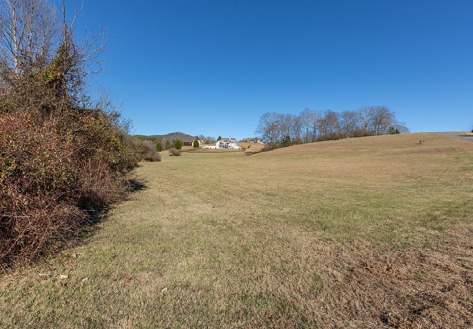 1st image of 63 Fox Lake Rd