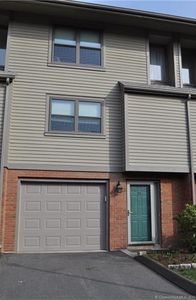 73 Metacomet Dr, Meriden, CT, 06450