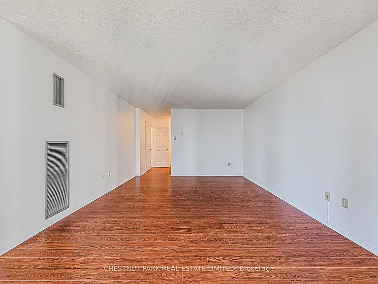 131 Beecroft Rd #1504 — Photo 36
