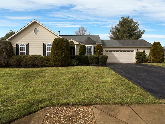 2nd image of 10836 Peachwood Dr