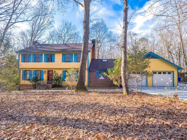 94 Cedar Hills Cir, Chapel Hill, NC 27514