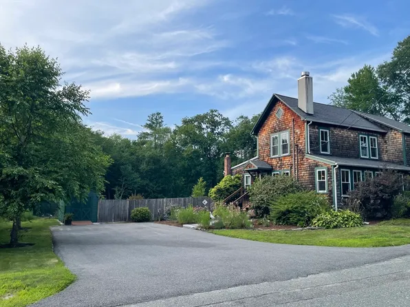 50 Pilgrim St, Abington, MA 02351