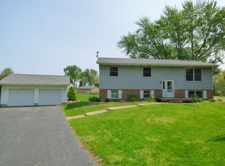 91 Kaper Ln, Valparaiso, IN 46383