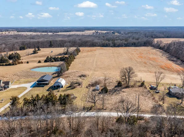 220 County Rd, Kingdom City, MO 65262
