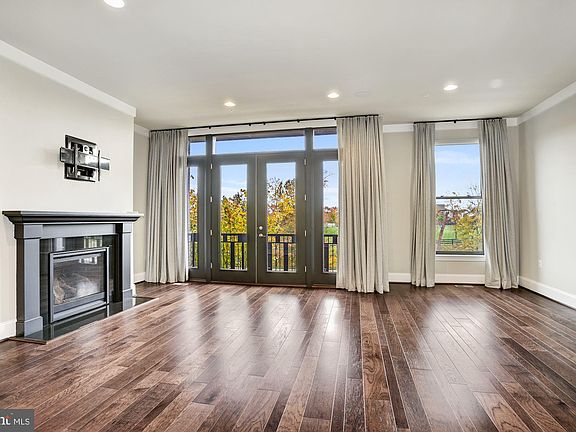 4th image of 20442 Northpark Dr