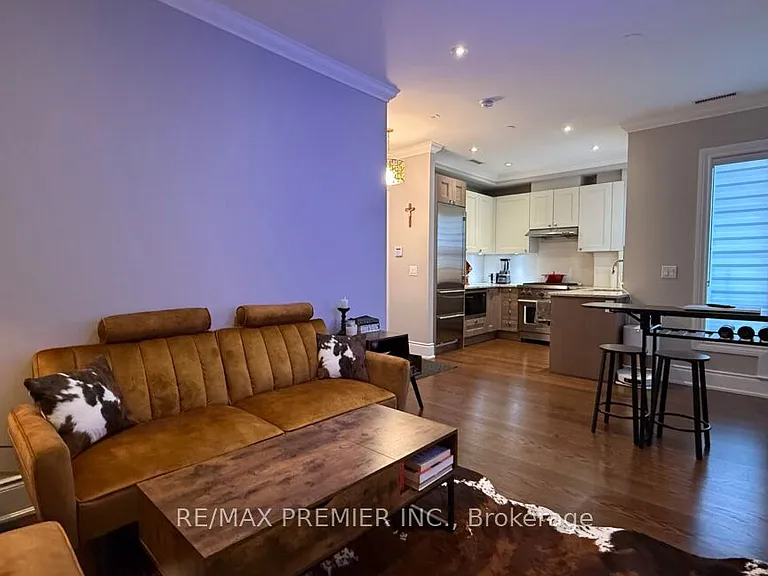 10360 Islington Ave #212 — Photo 6